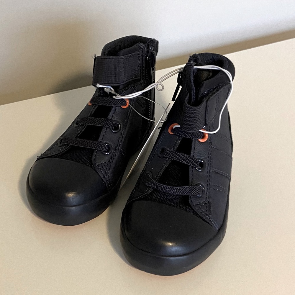 NWT Cat and Jack High Top Space Sneakers